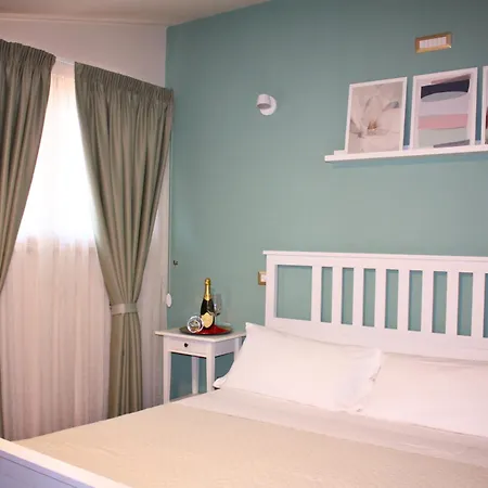 Sigis - Hotel *