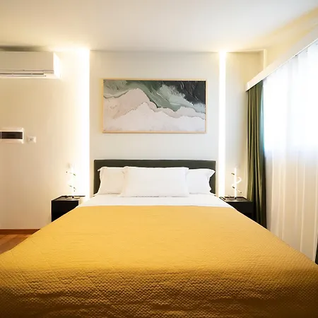 Hotel Sigis - *