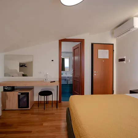 Hotel Sigis - Fiumicino